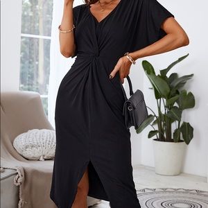 V-neck Short Sleeve Mid Length Dress